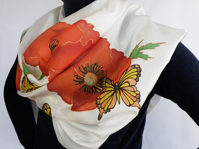 Расписный шелковый платок Маки и бабочки